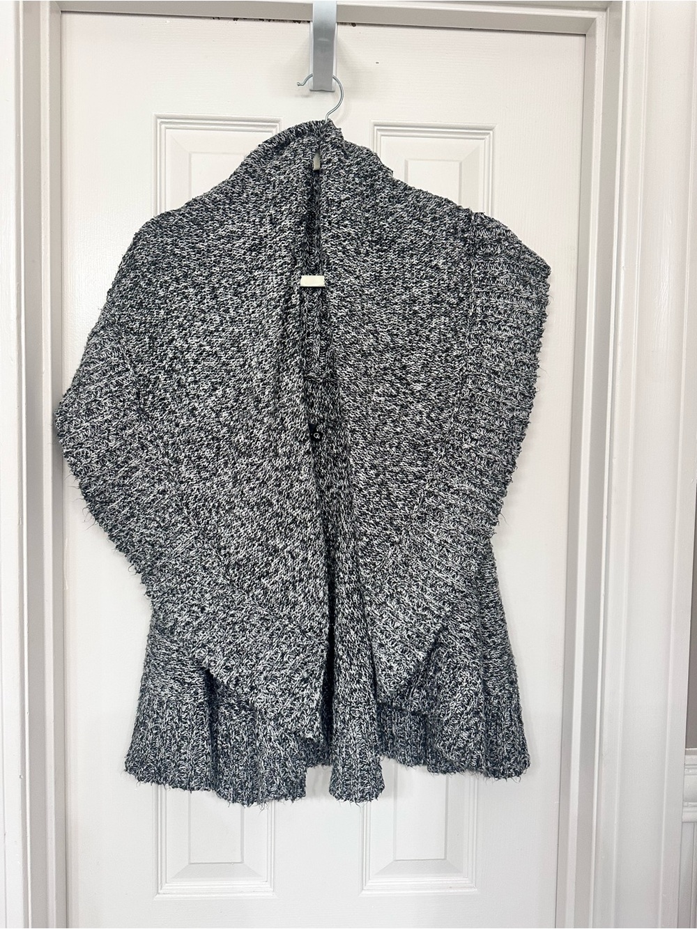 Cozy Open-Front Bouclé Cardigan Sweater - Gray